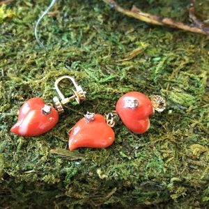 Coral earrings and pendant.